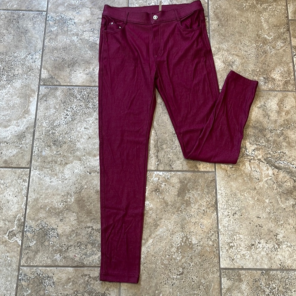 Yelete Maroon Jeggings ❤️ NWOT